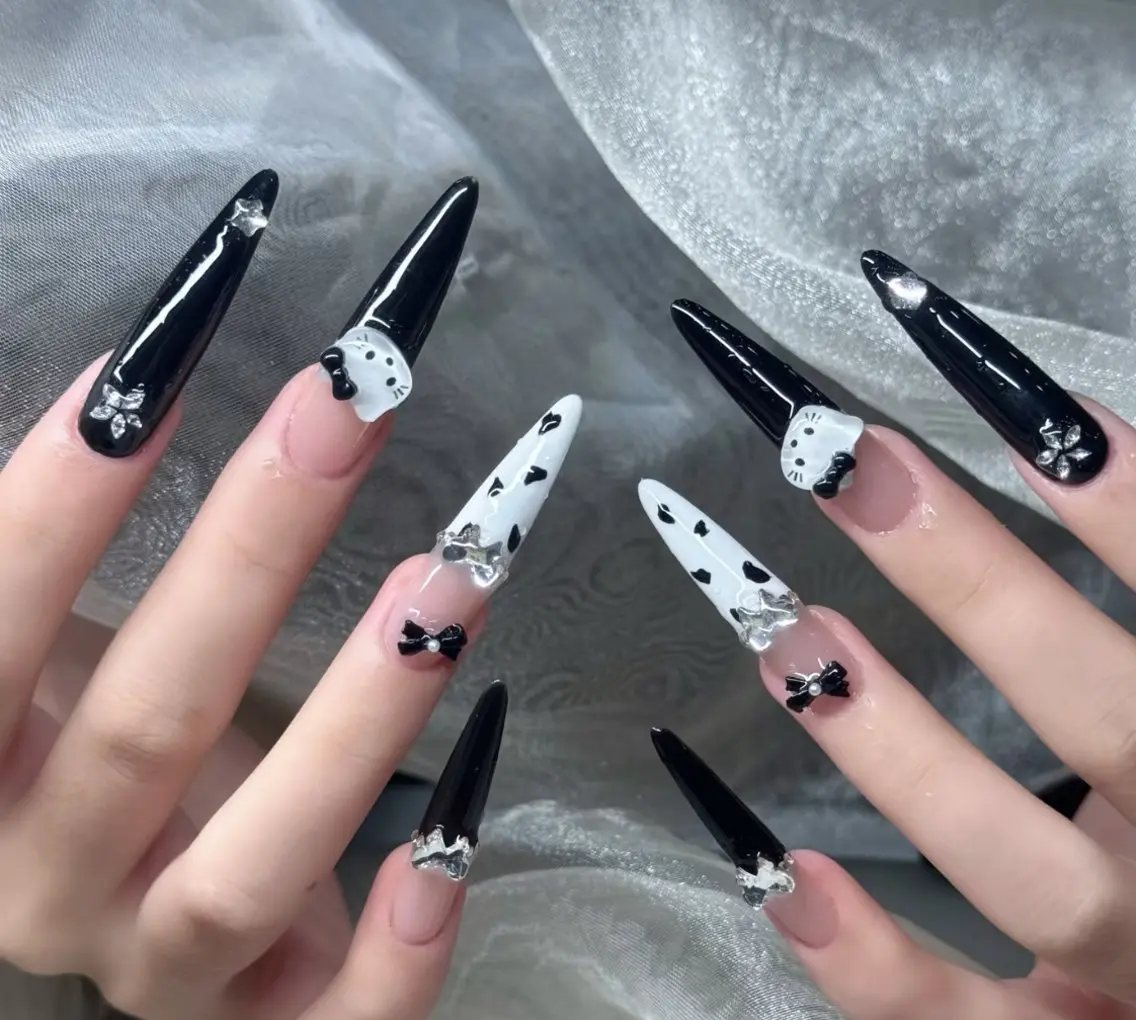 ネイル ハンドネイル ハンドケア 🍑 momo_nailのネイルデザイン
