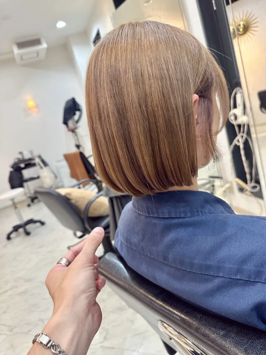 ショート カラー ベージュカラー ハイトーンカラー ハイトーンベージュ ボブ ☆毎月先着15名まで ☆シバタユートのヘアスタイル