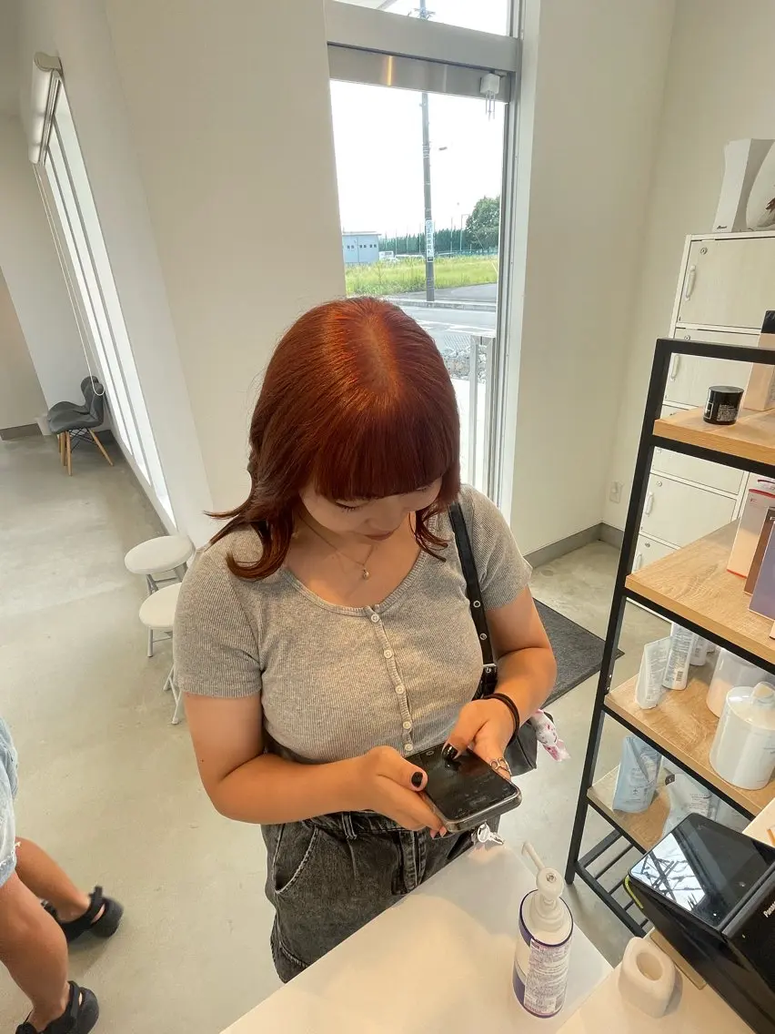 カラー ブリーチ ブリーチなしカラー 栗原 響のヘアスタイル