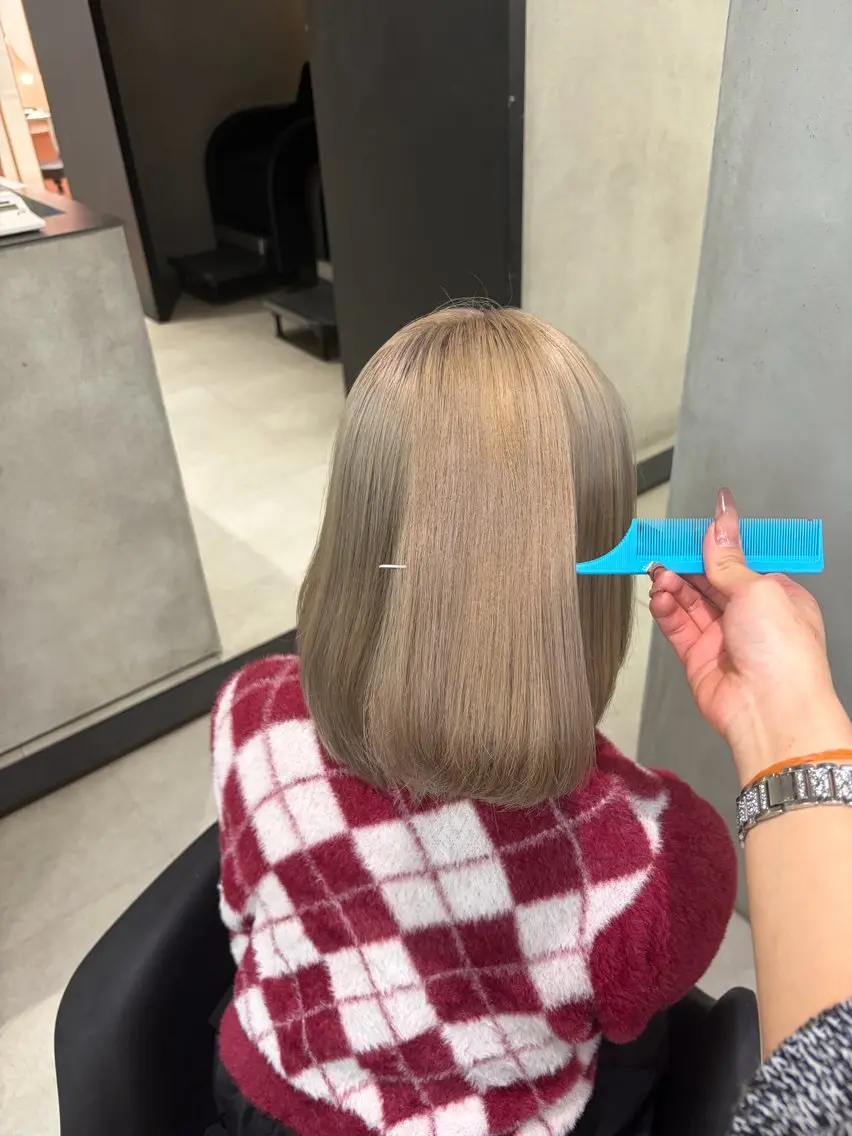 カラー ヘアカラー offwhite Nano🪩🧡のヘアスタイル