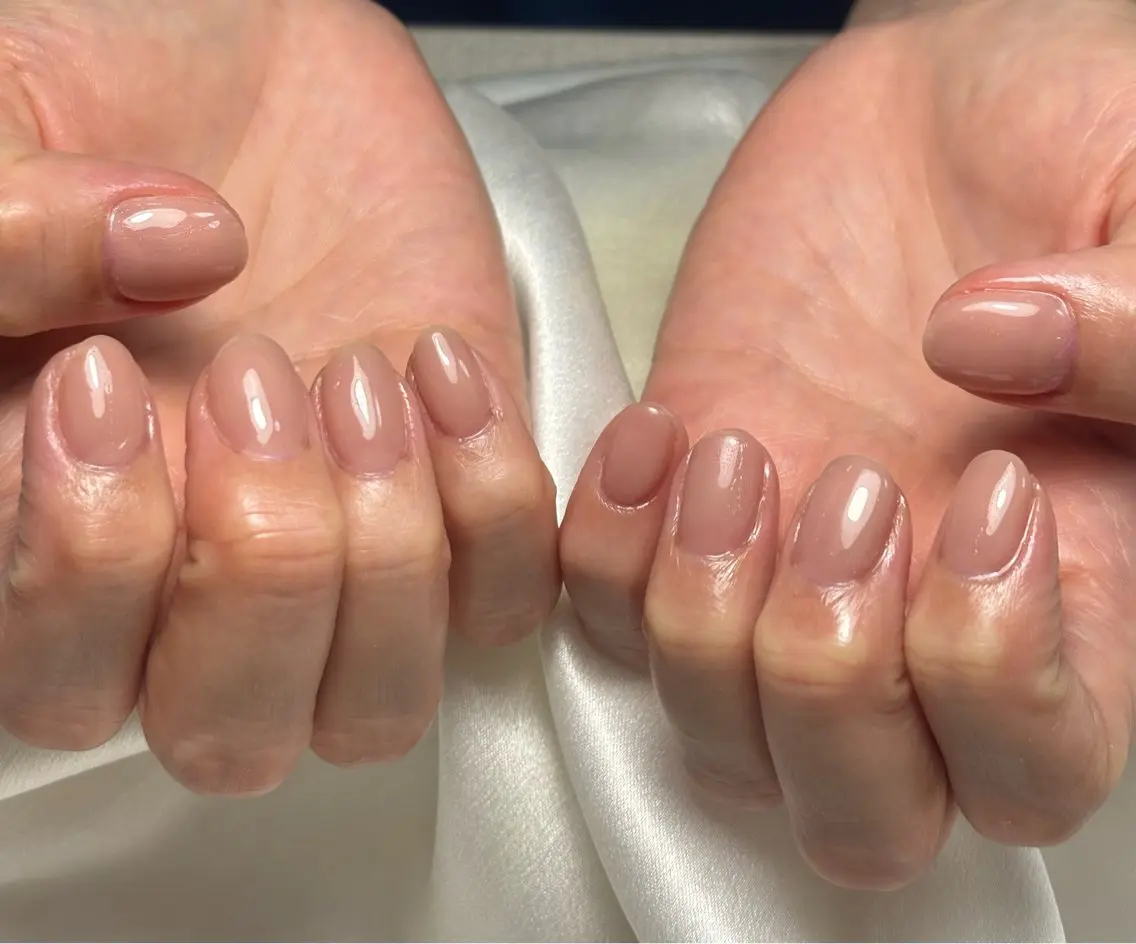 ネイル アニマル柄 オーロラネイル フットネイル フレンチネイル ジェルネイル ハンドネイル kiki nail たまプラーザのネイルデザイン