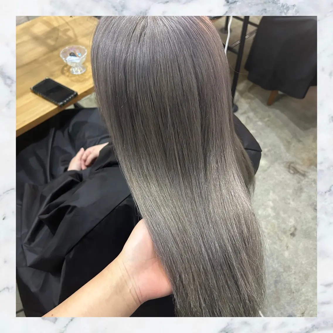 カラー ベージュカラー 黒髪 ブリーチ ブロンド ブルーカラー ヘアカラー 艶髪✖️ハイトーン 🫧YURIA🫧のヘアスタイル