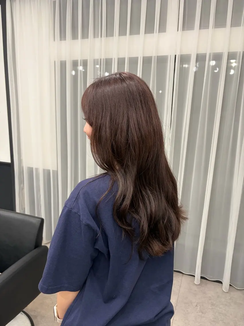 セミロング カラー ブラウンカラー 長谷川 さくらのヘアスタイル