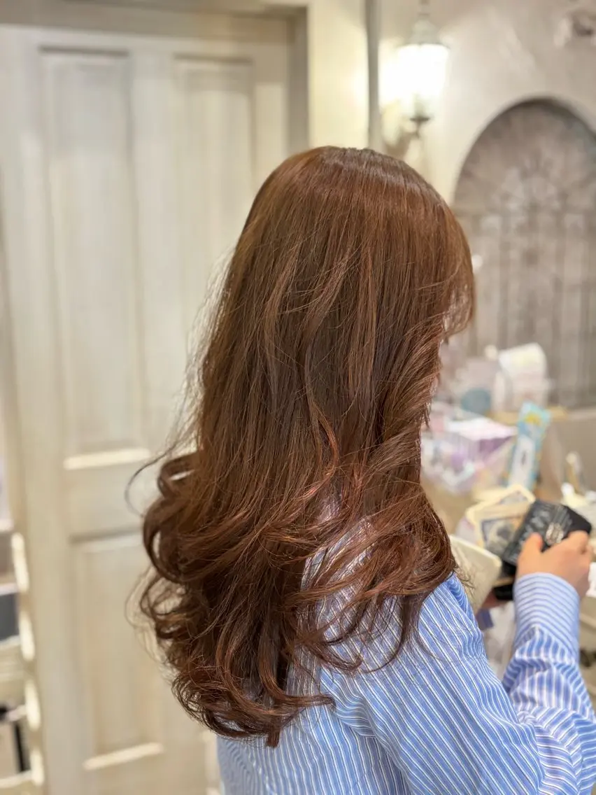 ロング ヘアカラー トリートメント 大川 瞳のヘアスタイル