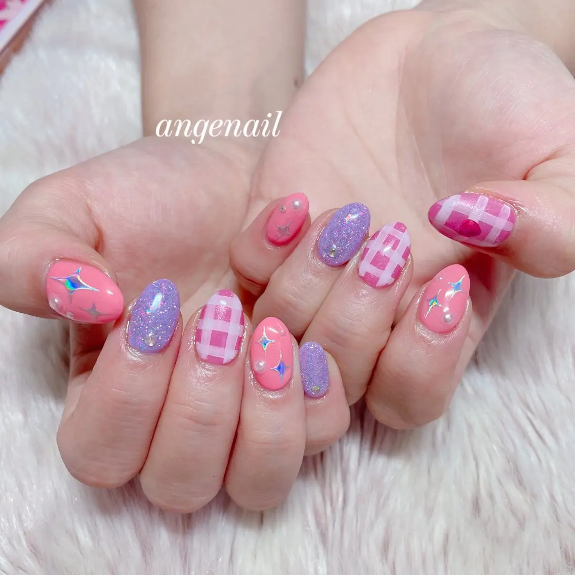 ネイル ハンドネイル オーナーネイリスト MAKIのネイルデザイン