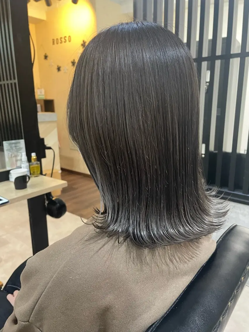 ミディアム ROSSO ✂︎officialのヘアスタイル