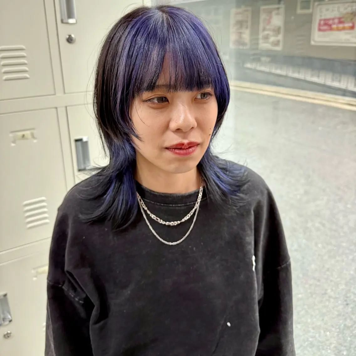 セミロング カラー 惣木 菜穂のヘアスタイル