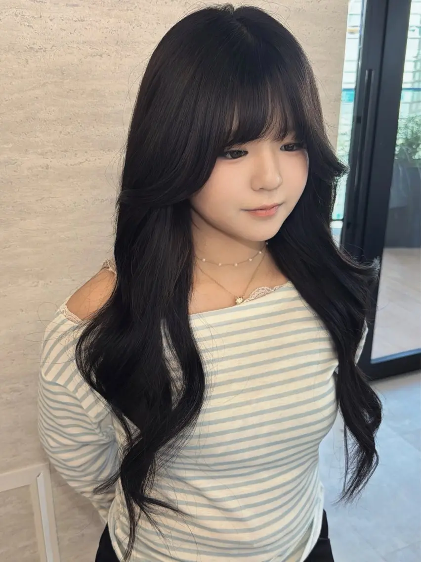 ロング カラー ヘアアレンジ エクステ 韓国レイヤーカット/ 儚げカラーチナツのヘアスタイル