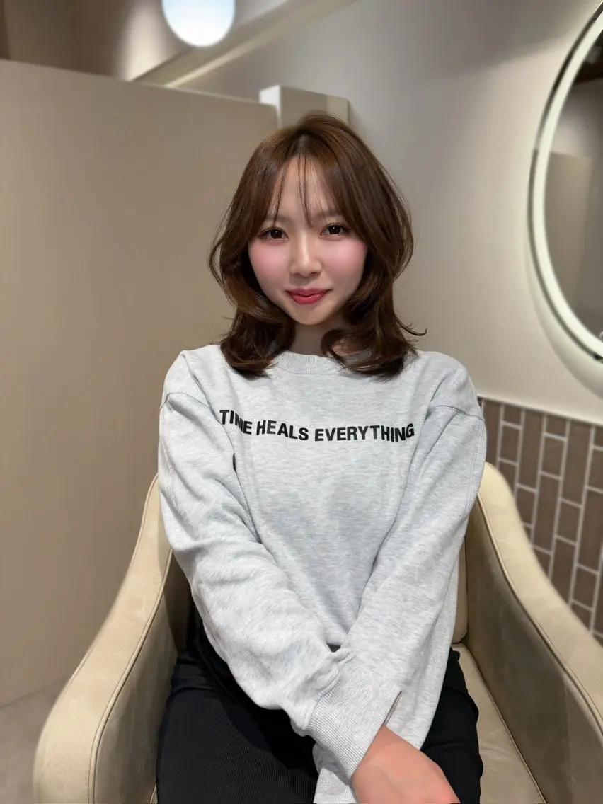 迷ったらコレ‼️間違いなし‼️【似合わせカット➕トステアバブルカラー➕カシミヤアドバンスtr】の写真