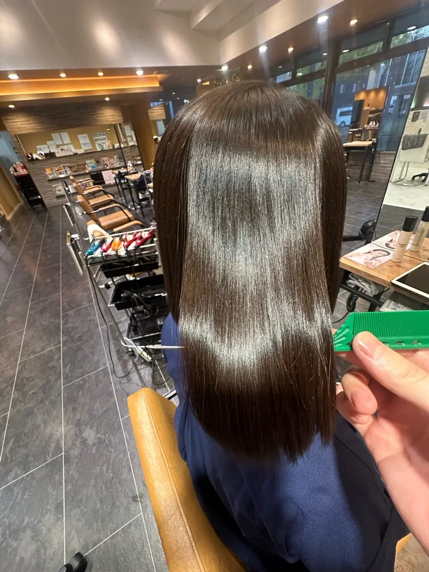 枝毛カット+髪質改善縮毛矯正 ¥10000〜‼️【施術目安時間150〜240分】の写真
