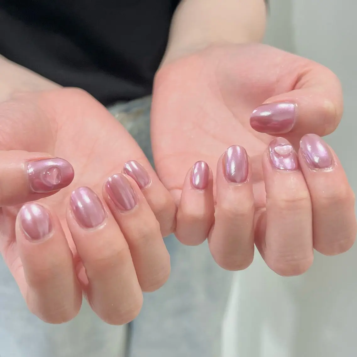 ネイル ピンク ホワイト ハンドネイル 🎀チーク/ちゅるん 🫧chisa🎀のネイルデザイン
