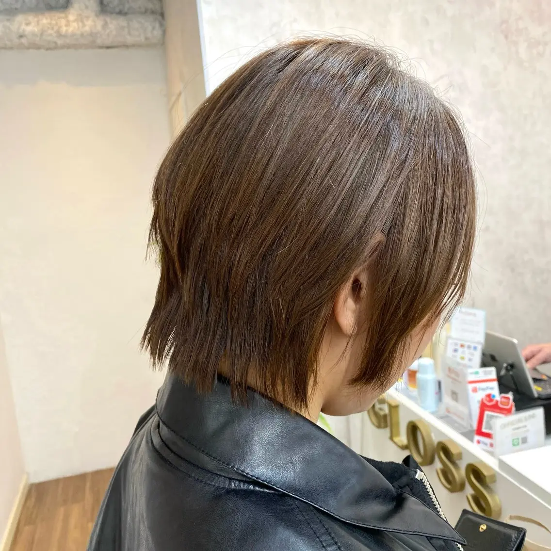 ショート カラー ショートヘア カット ヘアカラー トリートメント GLOSS♡ ヤマガミコウジのヘアスタイル