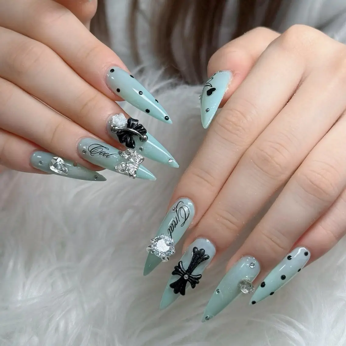 ネイル フットネイル フレンチネイル グラデーション 韓国ネイル ロングネイル ハンドネイル Hani Nail Salonのネイルデザイン