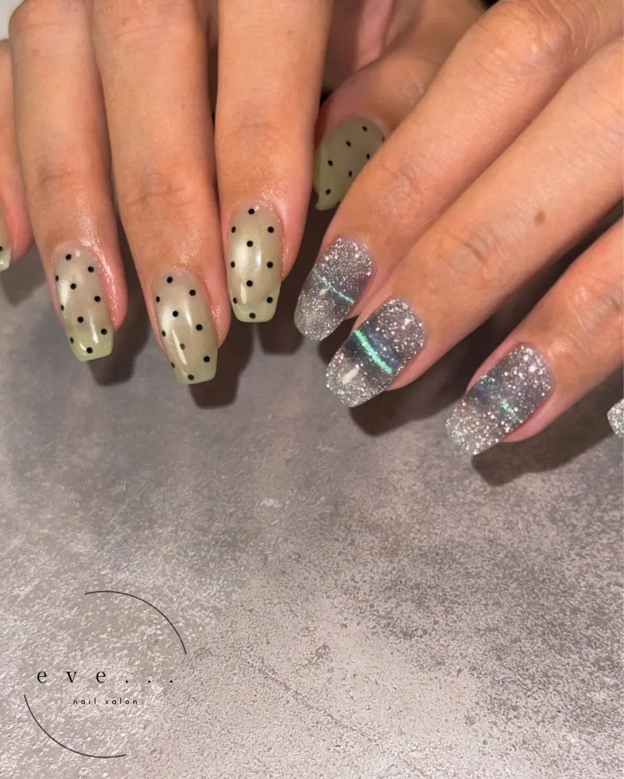 ネイル フラッシュネイル マグネットネイル ハンドネイル nail salon eve...のネイルデザイン