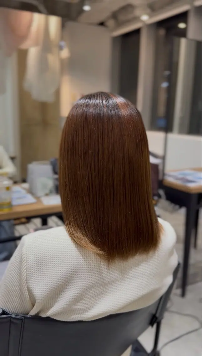セミロング 縮毛矯正 トリートメント にいな/柔らか縮毛 矯正/艶カラー☘️のヘアスタイル