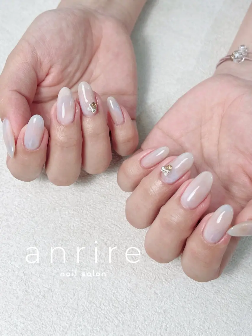 ネイル ブルー ジェルネイル ニュアンスネイル パラジェル 春ネイル nailsalon anrireのネイルデザイン