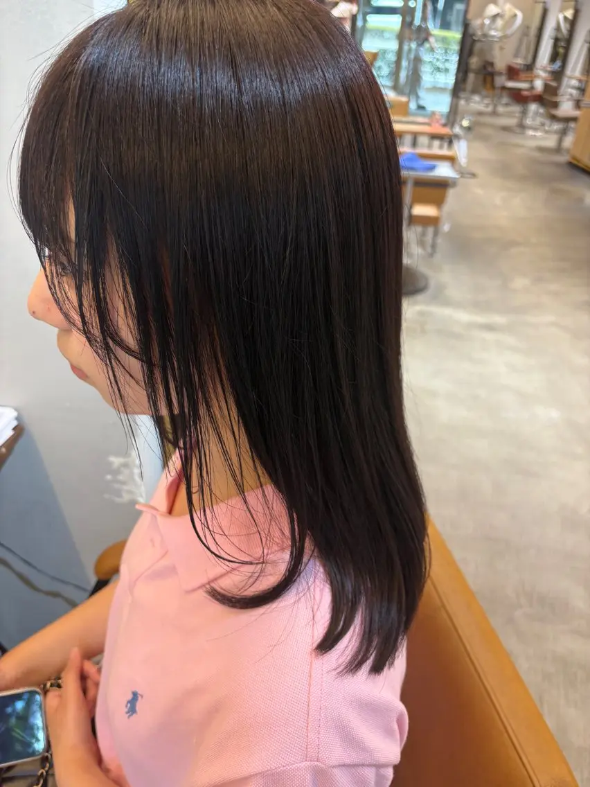 ミディアム レイヤーカット ローレイヤー 似合わせ🌿 AYAKAのヘアスタイル