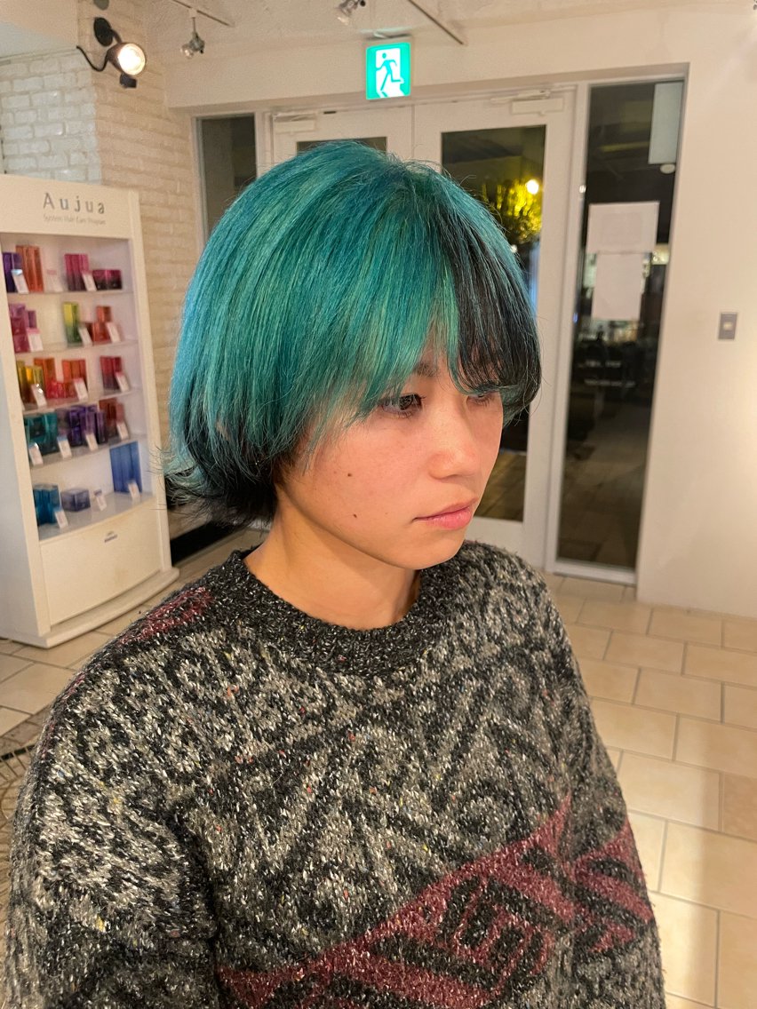 ショート カラー 蛇沼 健太のヘアスタイル
