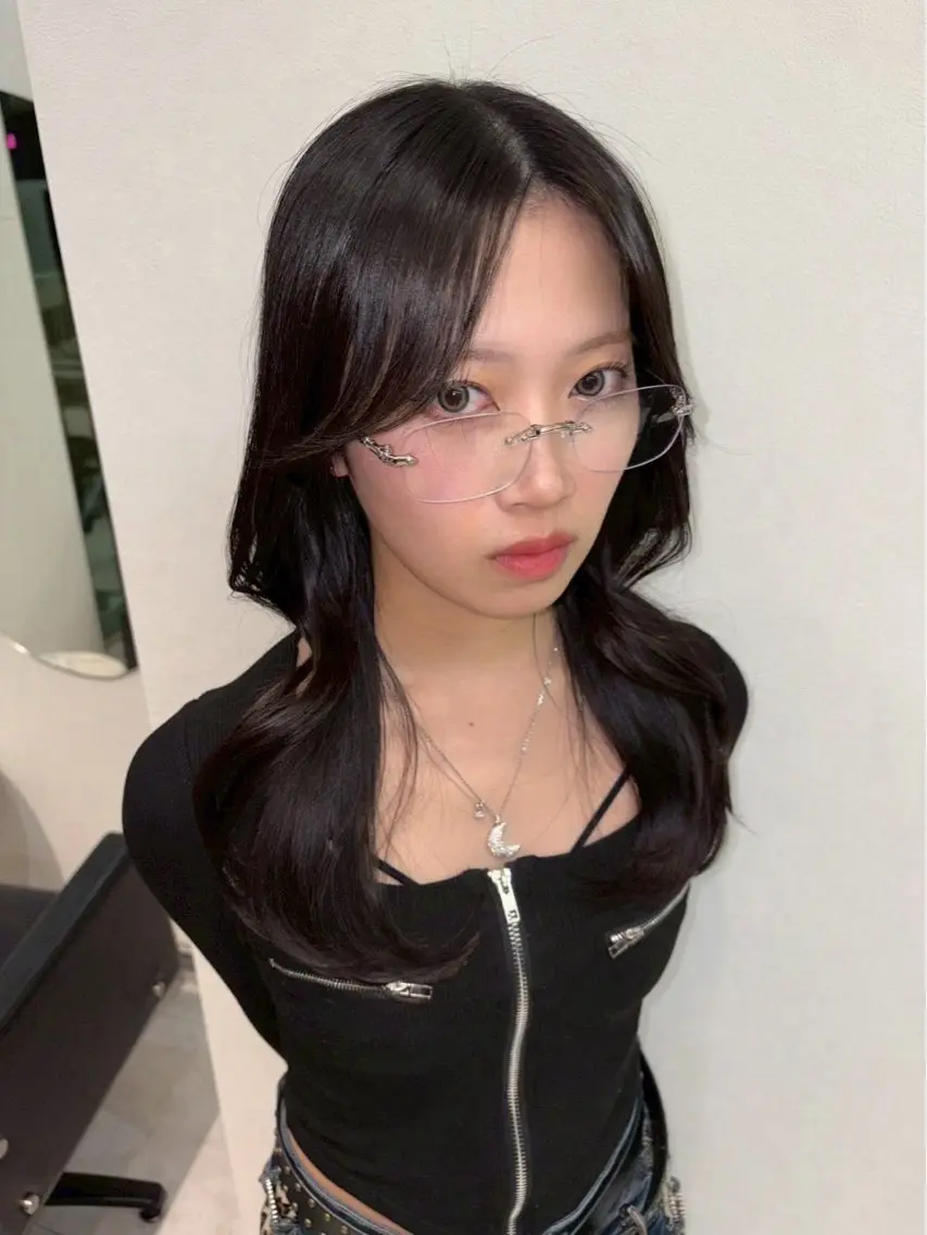 ロング レイヤーカット TENSHOのヘアスタイル