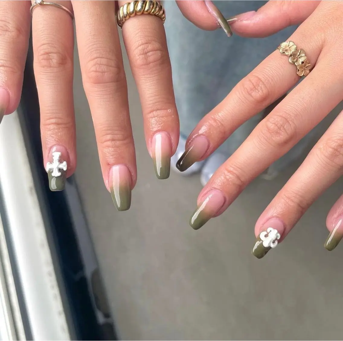 ネイル ハンドネイル Sii nail 🤍SAKIのネイルデザイン