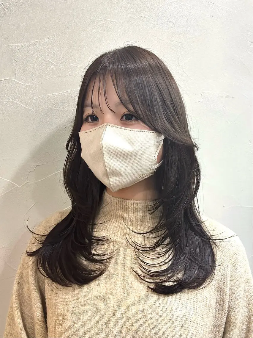 セミロング レイヤーカット カット ヘアカラー トリートメント 韓国レイヤー/ダブル カラー/フウカ🤍のヘアスタイル