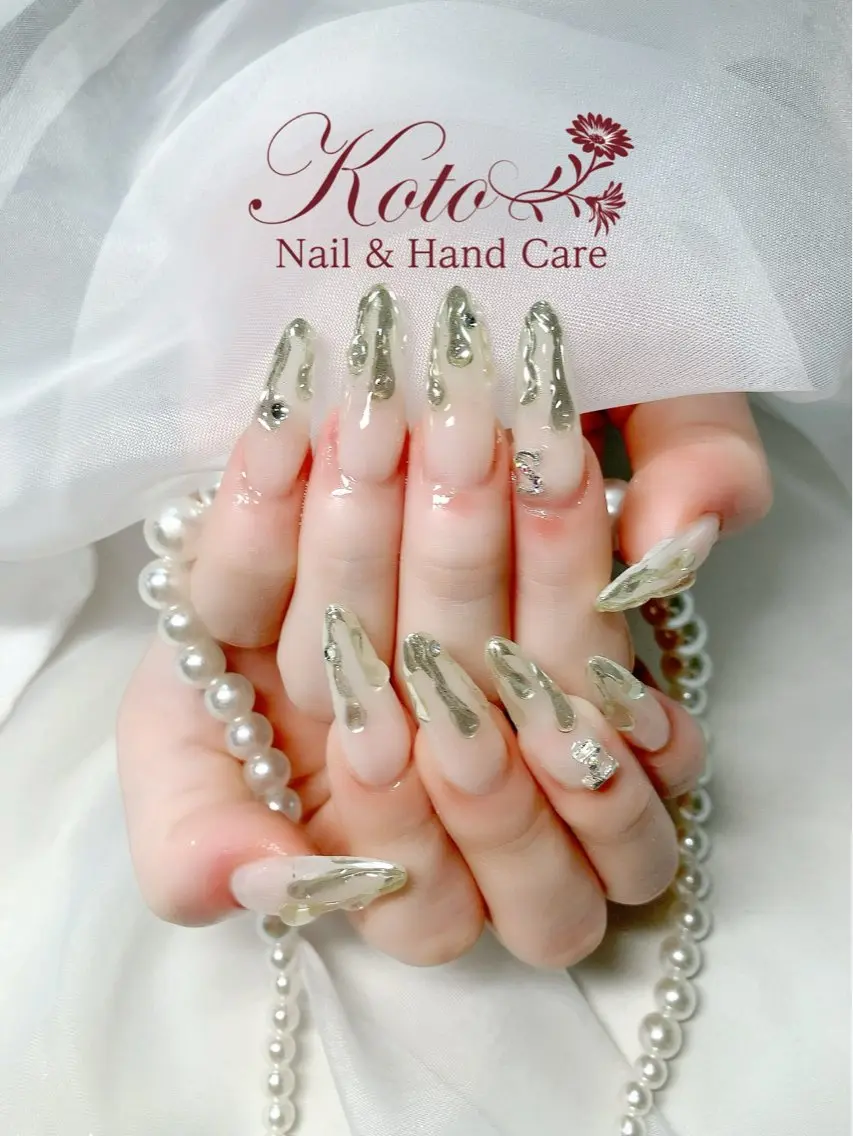ネイル 長さ出し ジェルネイル ミラーネイル 持ち込み ニュアンスネイル ハンドネイル Nail Salon KOTOのネイルデザイン