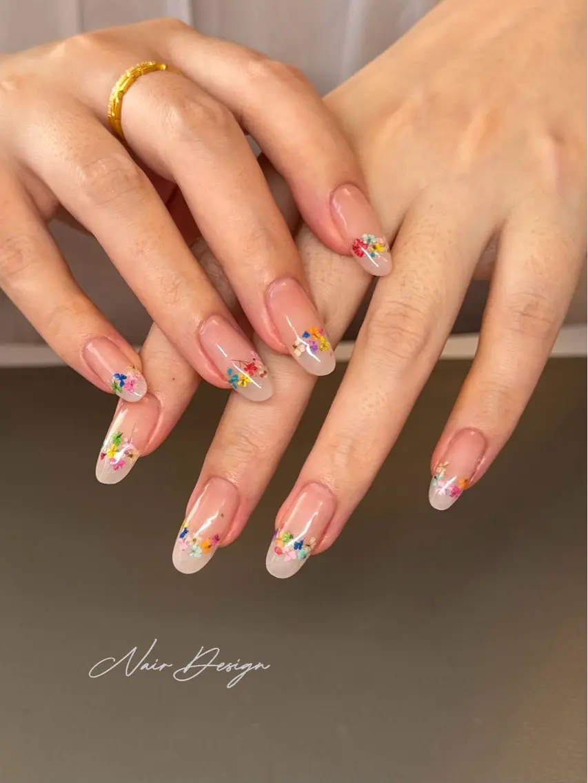 ネイル ハンドネイル ハンドケア 𝓝𝓪𝓲𝓻 𝓝𝓪𝓲𝓵のネイルデザイン