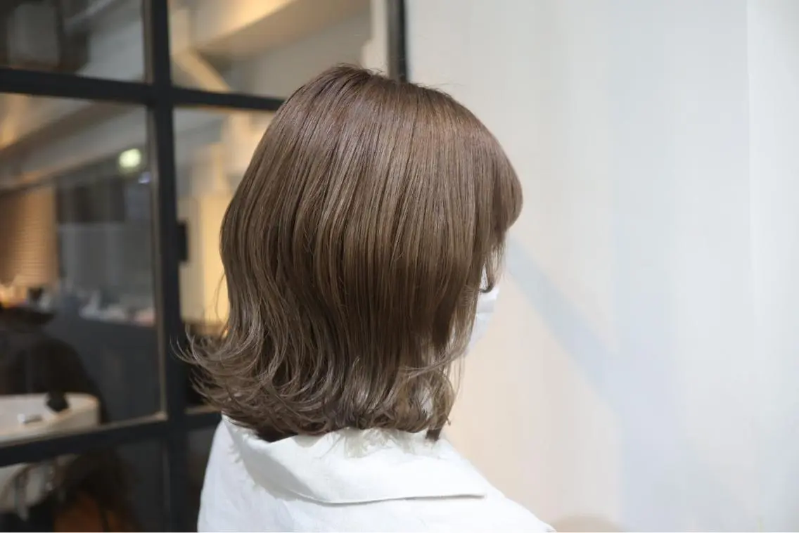 ミディアム カラー アディクシーカラー ベージュカラー ブリーチ ケアブリーチ ダブルカラー ヘアカラー ✨池袋ブリーチ特化 Hibiki✨のヘアスタイル
