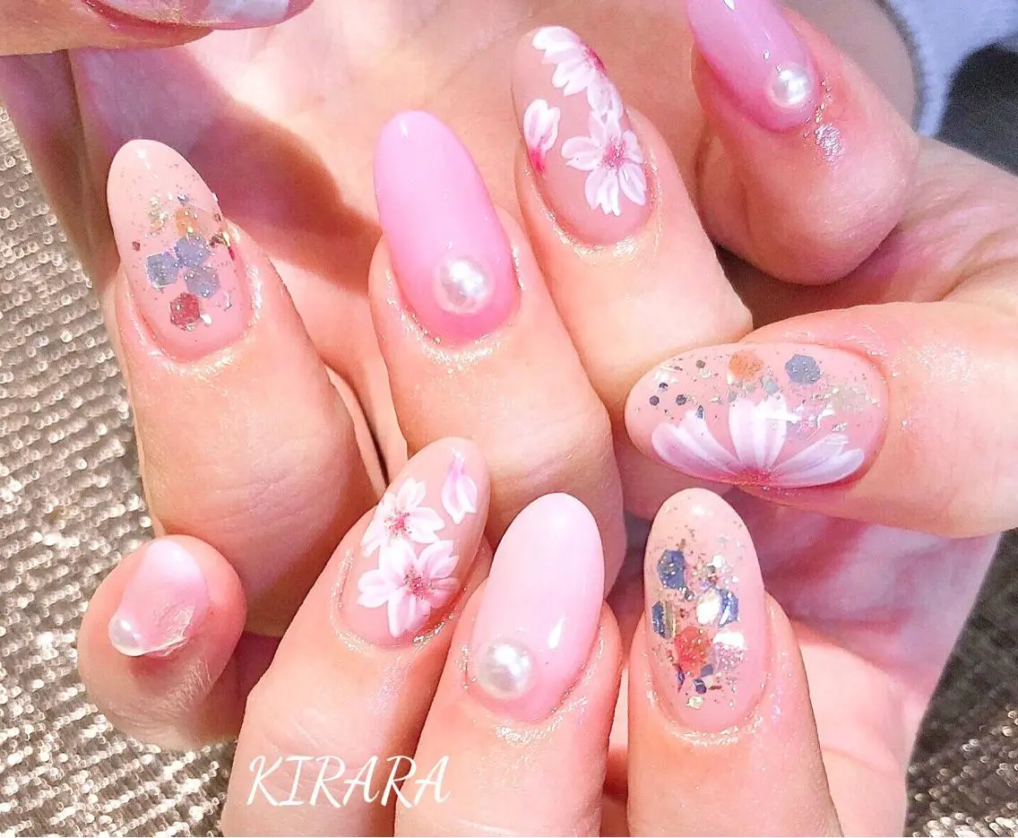 ネイル ハンドネイル KIRARA ネイルサロンのネイルデザイン
