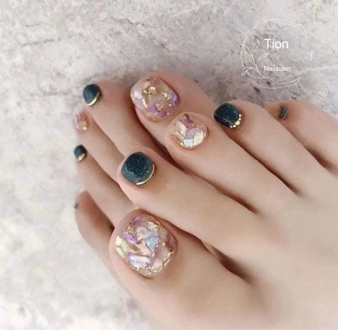 ネイル チークネイル 長さ出し フットネイル フレンチネイル ジェルネイル Nailsalon Tion 川崎店のネイルデザイン
