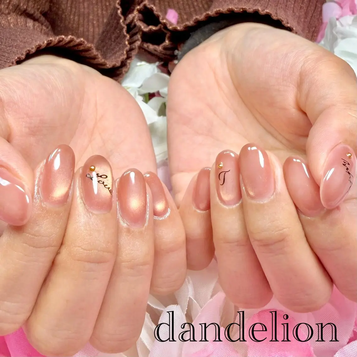 ネイル ハンドネイル ハンドケア dandelion ダンデライオンのネイルデザイン