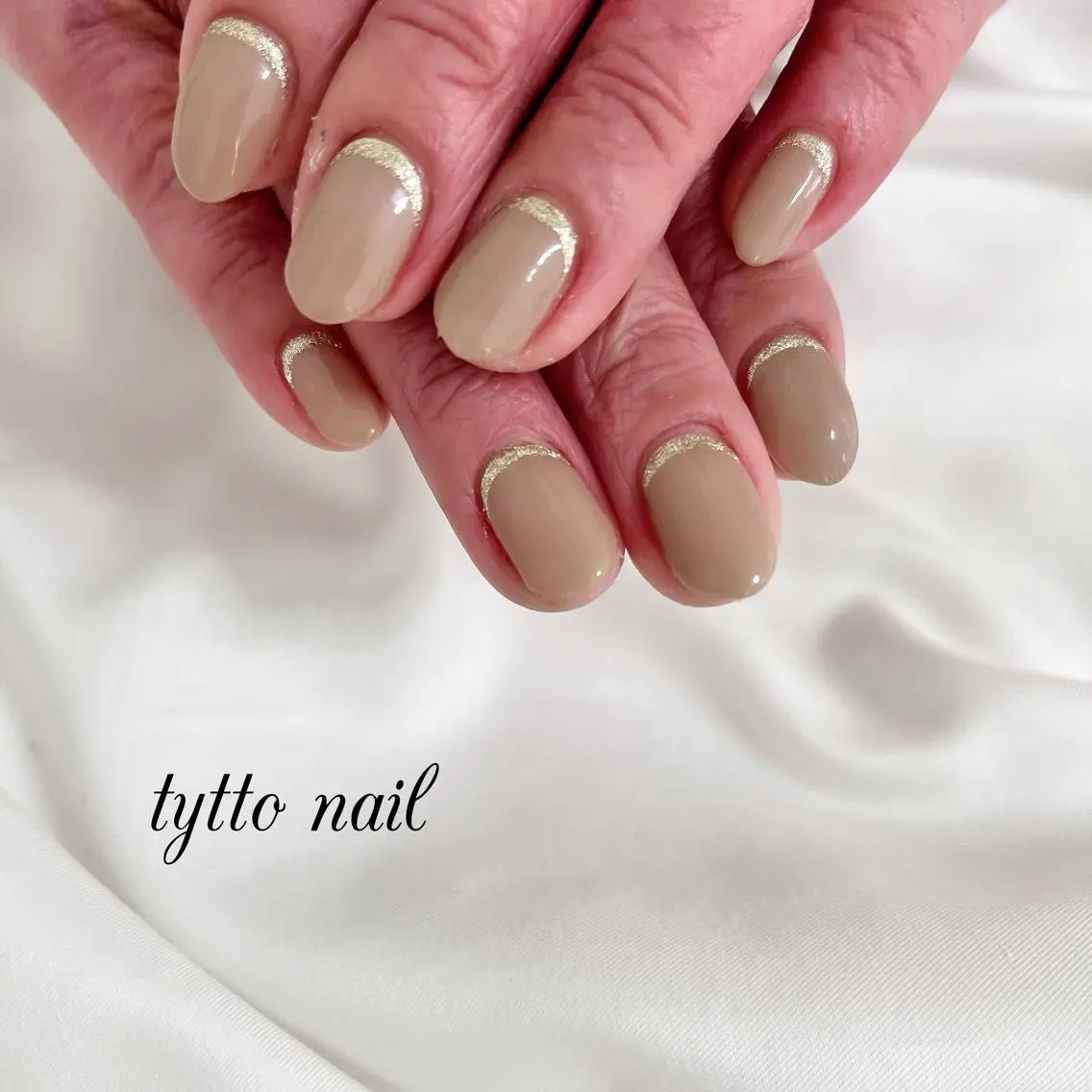 ネイル キラキラネイル ラメ(グリッター) オフィスネイル ワンカラーネイル シンプルネイル ハンドネイル tytto nail ❤︎‪‪eri‪‪のネイルデザイン