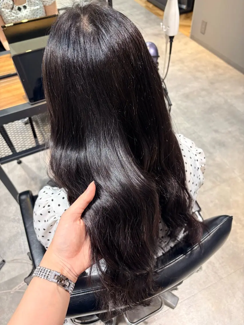 カラー 楠 彩乃のヘアスタイル