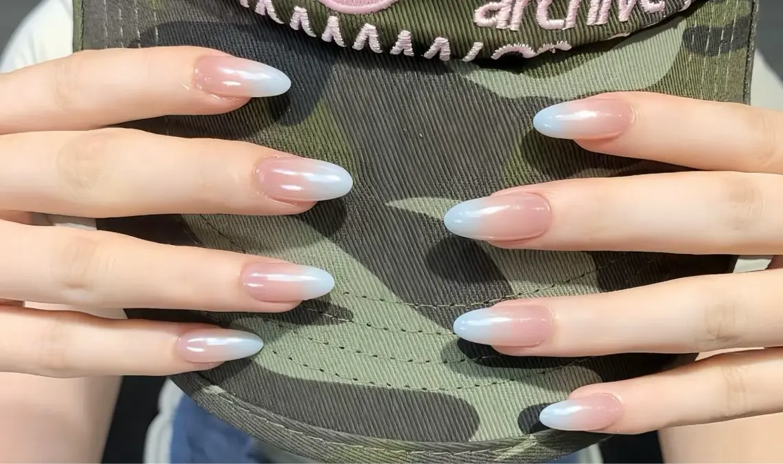 ネイル Hello Nailのネイルデザイン