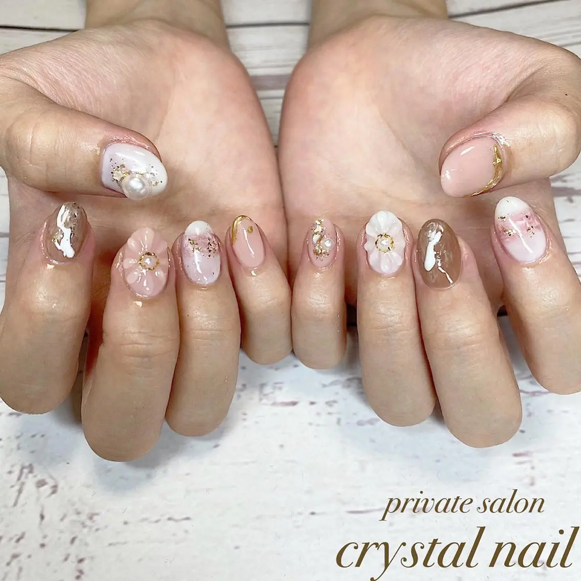 ネイル ニュアンスネイル ハンドネイル Crystal Nailのネイルデザイン