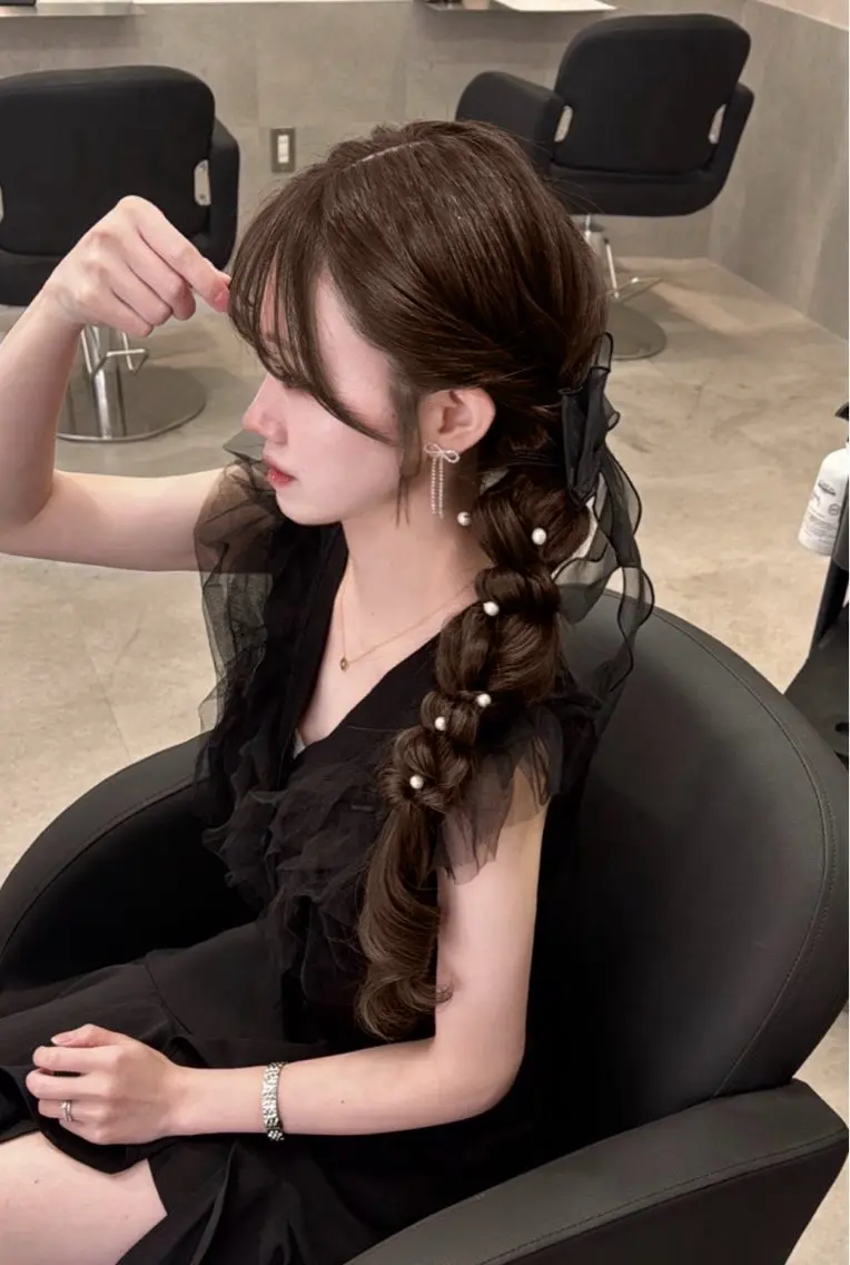 ヘアアレンジ 結婚式・ブライダル aina 🤍のヘアスタイル