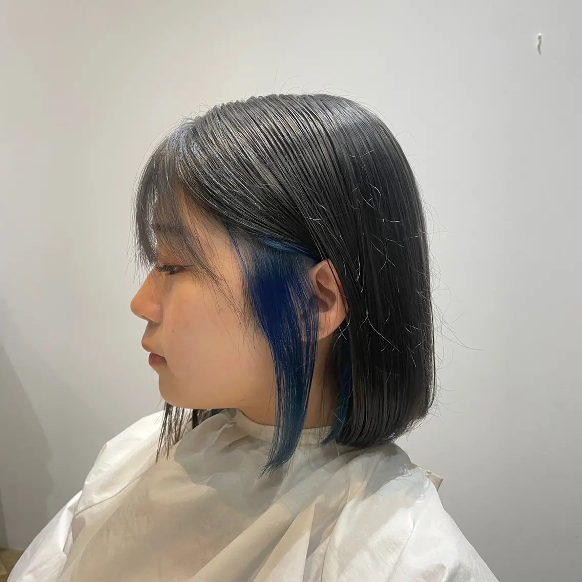 ショート カラー ブリーチ 《ショートモデル》 服部未夢のヘアスタイル