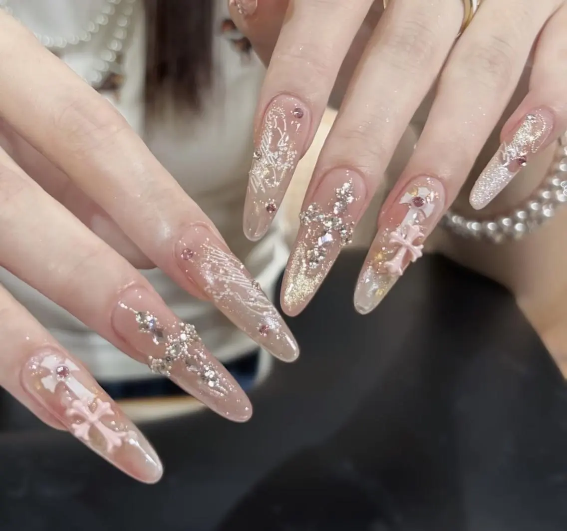 ネイル ハンドネイル エリ🫧 nail池袋東口のネイルデザイン