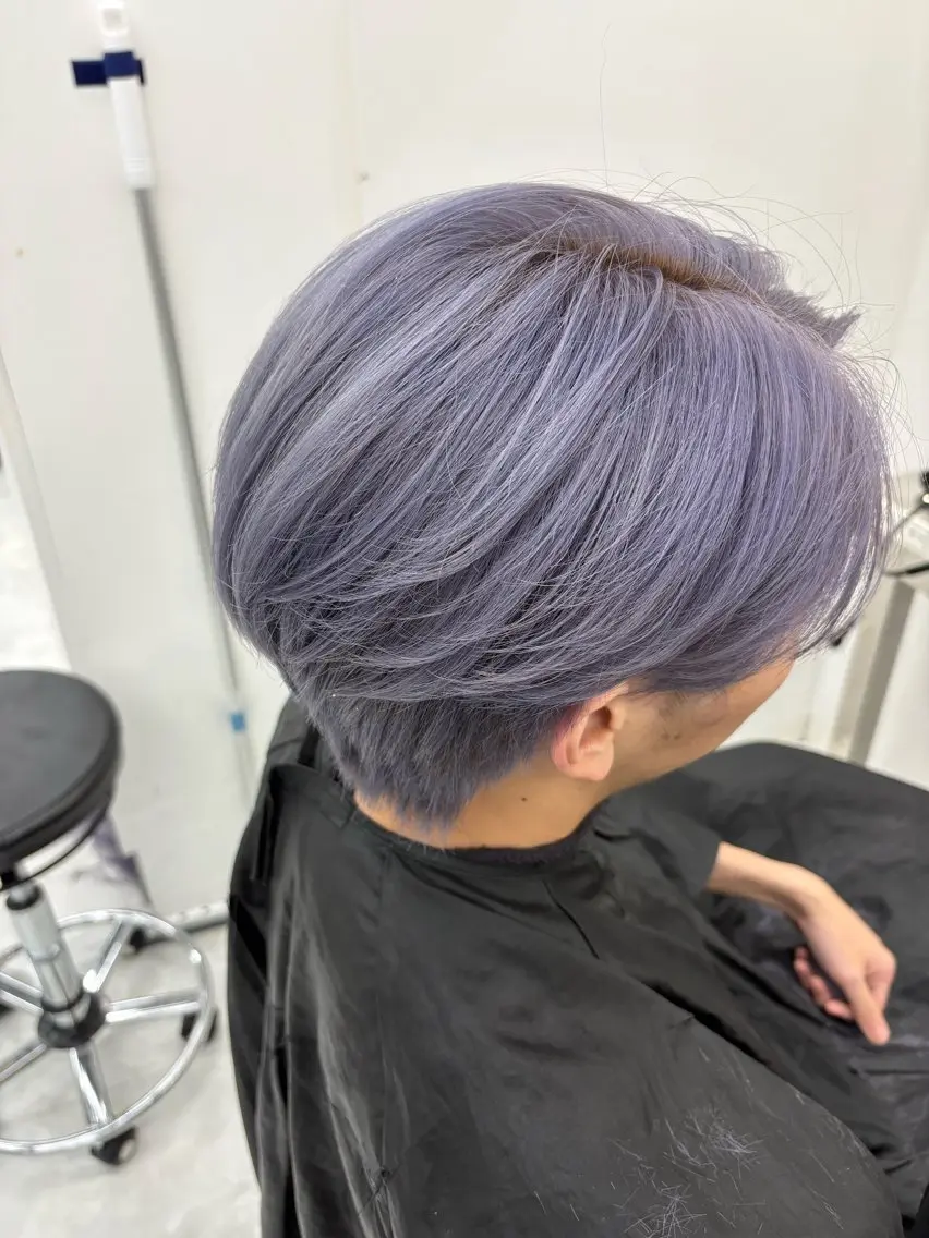 ショート カラー メンズ ヘアカラー トリートメント ヘアセット うる艶ワンホン/ HINANO🩶のヘアスタイル