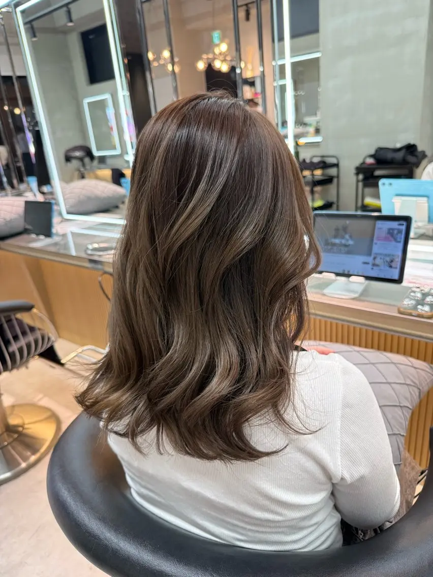 ミディアム カラー ヘアカラー トリートメント nao 艶カラー🌙* :ﾟのヘアスタイル