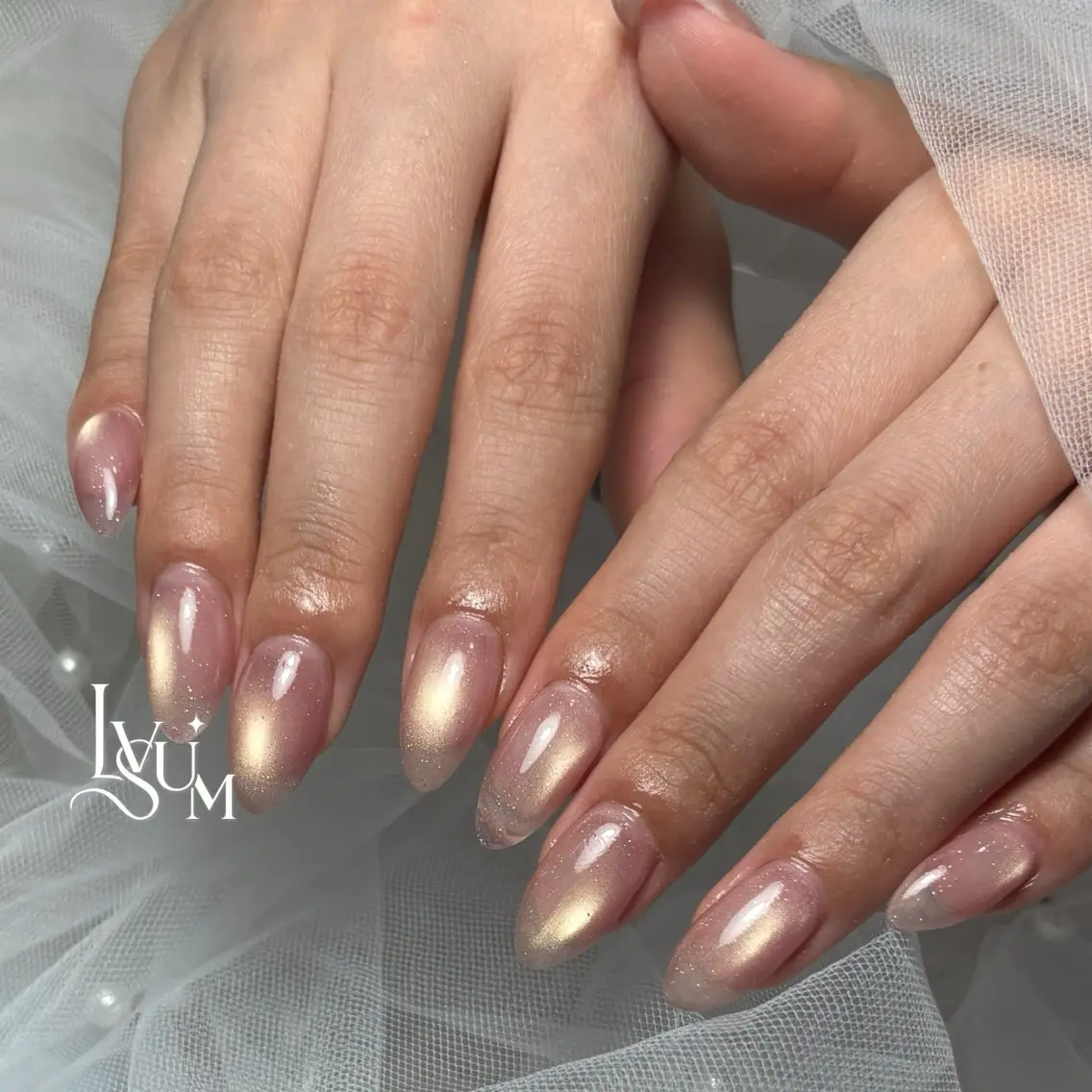 ネイル マグネットネイル ハンドネイル lvsum nailのネイルデザイン