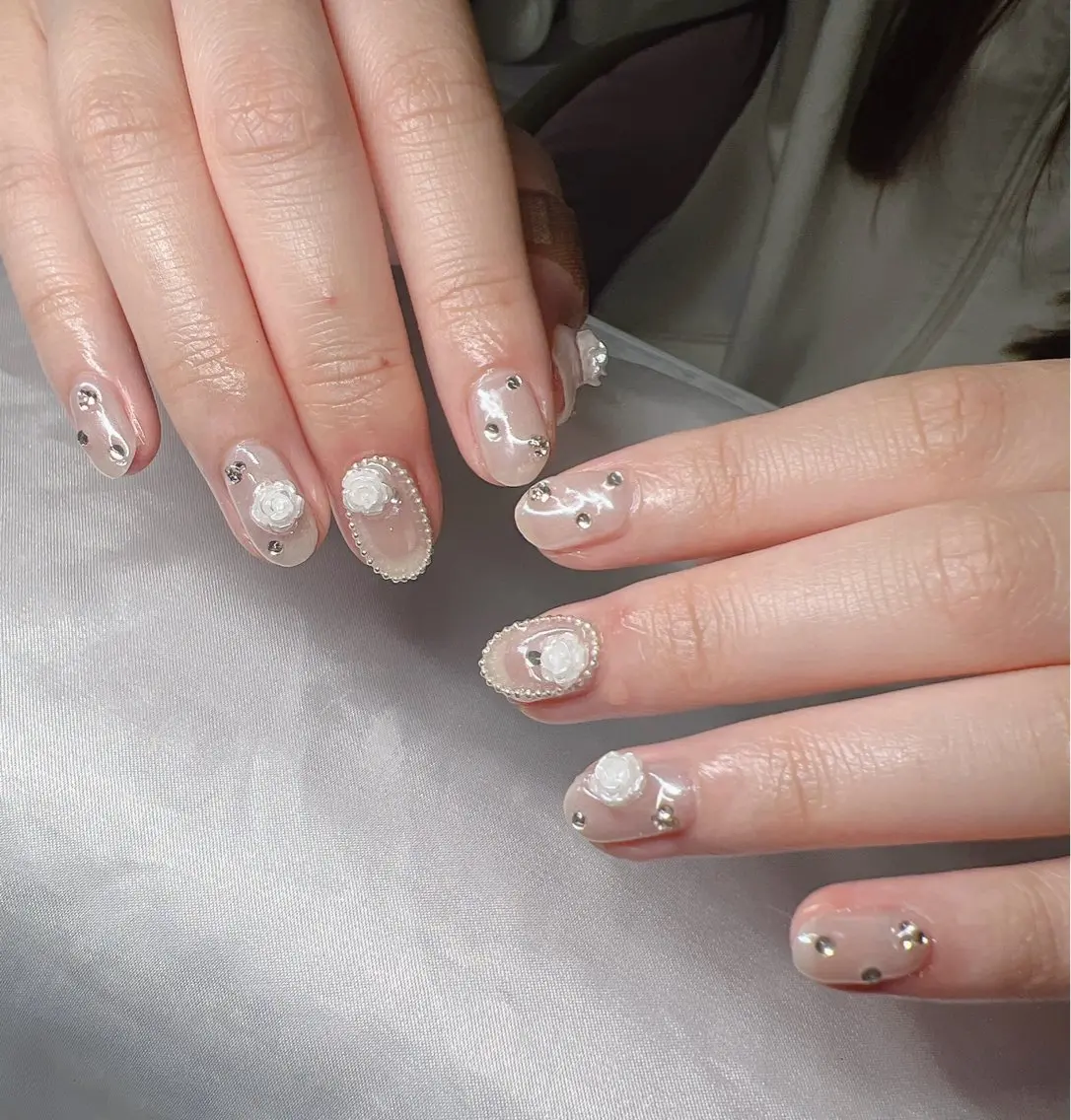 ネイル 長さ出し グラデーション 卒業式 キラキラネイル マグネットネイル ハンドネイル Lee Nailsのネイルデザイン