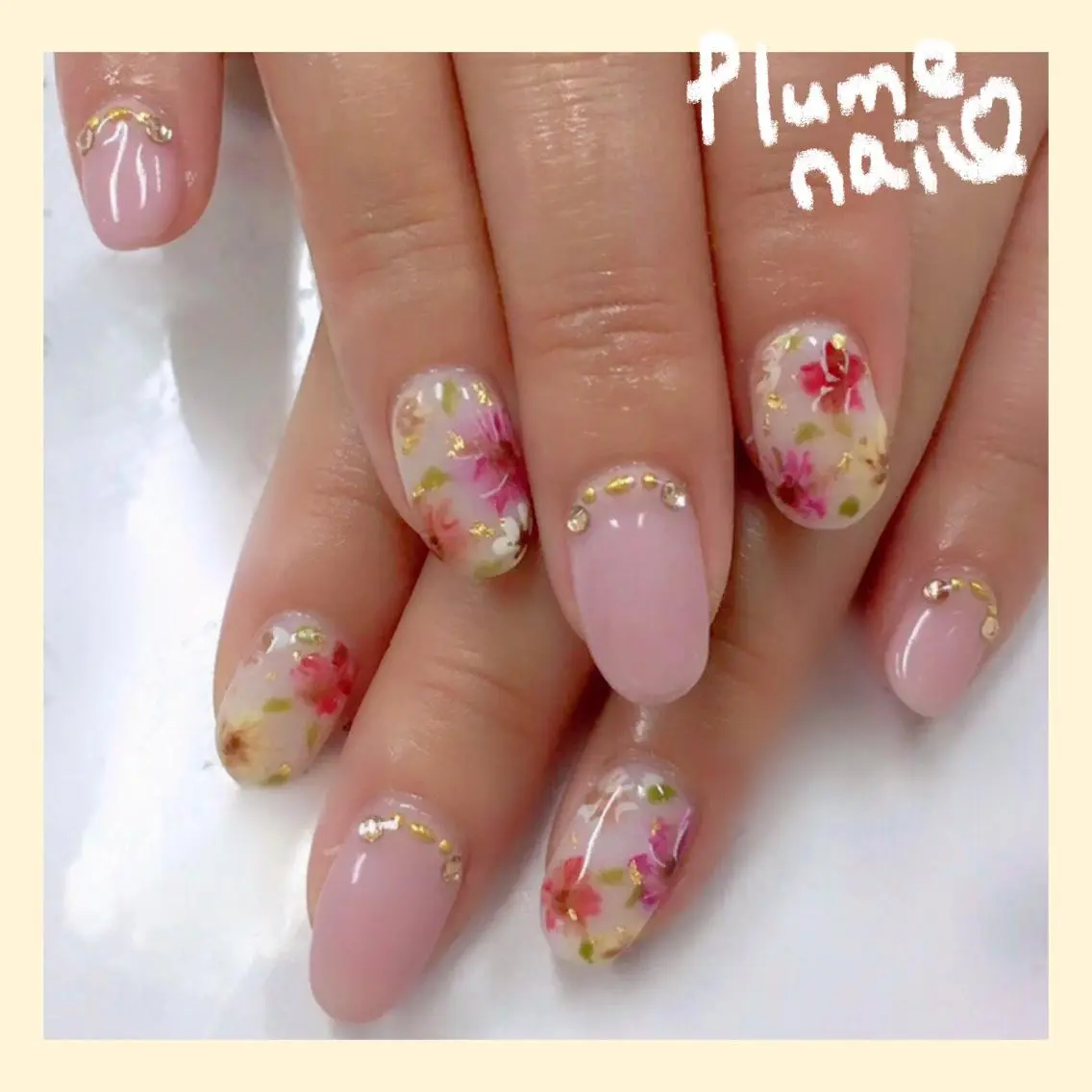 ネイル アートネイル フラワーネイル キラキラネイル 韓国ネイル ニュアンスネイル ハンドネイル plume nail ☆韓国ネイルのネイルデザイン
