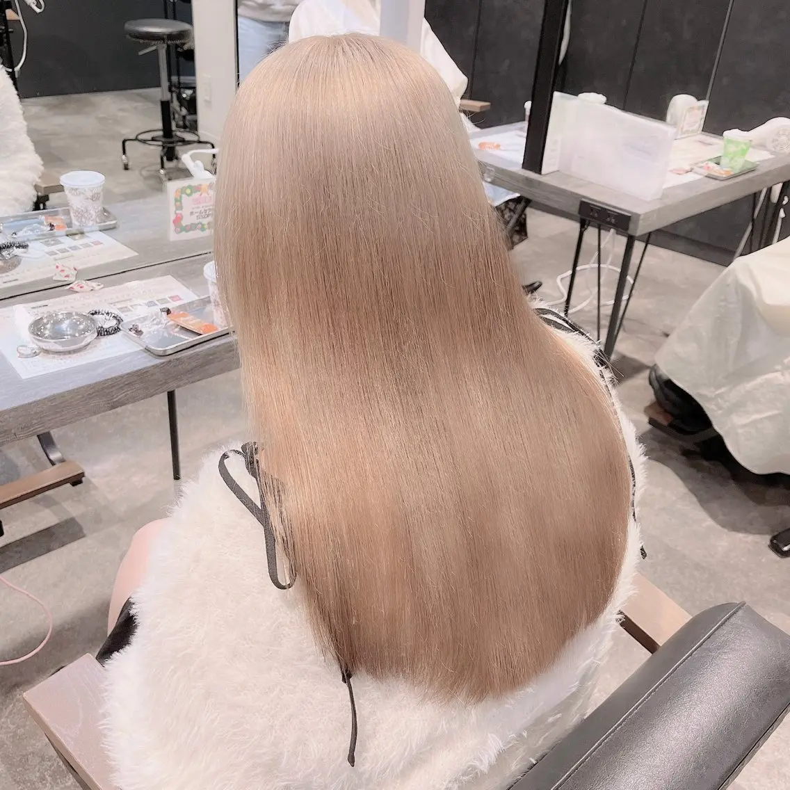 ロング カット ヘアカラー トリートメント honoka🩶 /透明感カラーのヘアスタイル