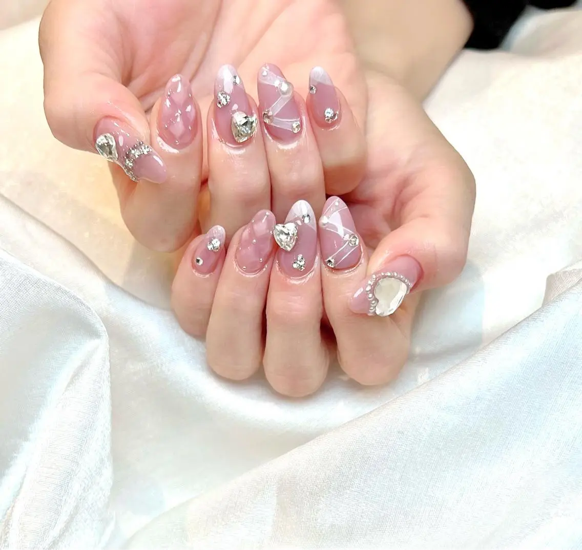 ネイル Lino+ ネイル&よもぎ蒸しのネイルデザイン