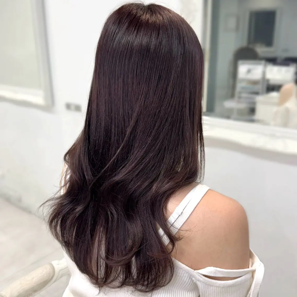 ロング カラー ブリーチ ダブルカラー ブリーチなしカラー 髪質改善 トリートメント ヘアカラー 無料カットモデル🩶 Jr.メニューはるかのヘアスタイル