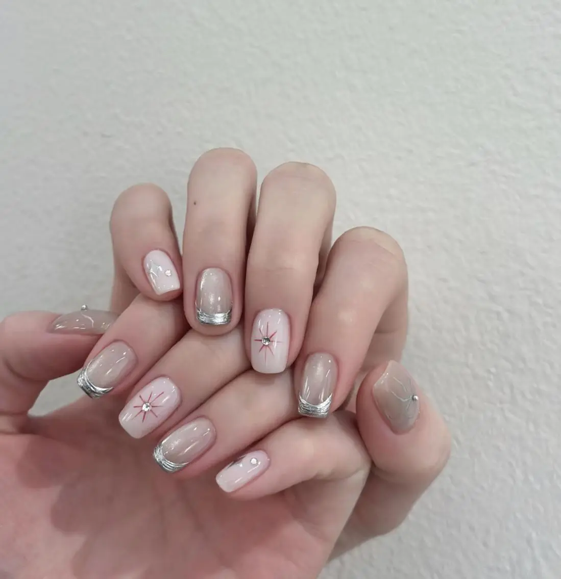 ネイル ハンドネイル エリ🫧 nail池袋東口のネイルデザイン