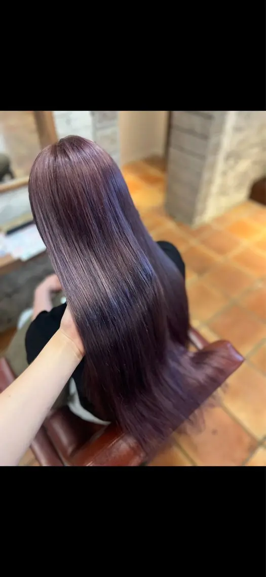 ロング ヘアカラー 廣瀬 京花のヘアスタイル