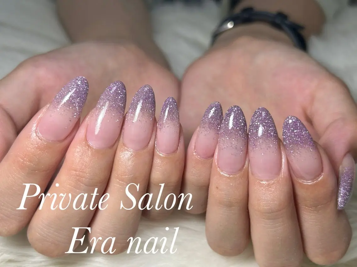 ネイル フラッシュネイル グラデーション ラメ(グリッター) ラメグラデーション ハンドネイル Era nailのネイルデザイン