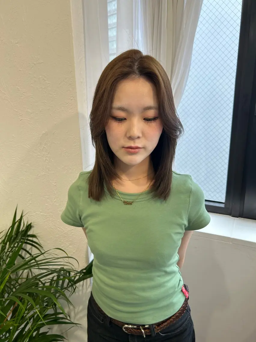 ミディアム ヘアカラー rely yuunaのヘアスタイル